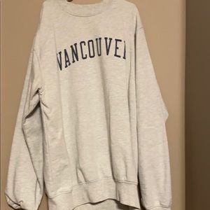 Brandy Melville Sweatshirt